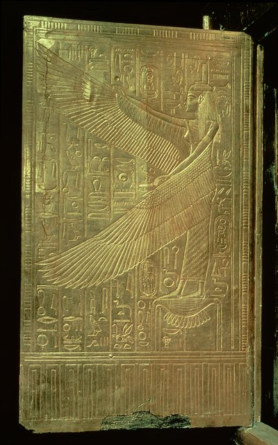 La diosa Isis del interior de una de las puertas dobles del tercer santuario dorado, de la tumba de Tutankamón de Egyptian 18th Dynasty