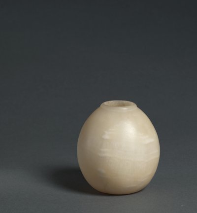 Vasija en forma de huevo de avestruz, Nuevo Reino, c.1540-1296 a.C. de Egyptian 18th Dynasty