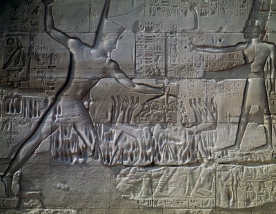 Prisioneros libios, relieve, muro exterior de la Gran Sala Hipóstila, Templo de Amón, Complejo del Templo de Karnak (Lista del Patrimonio Mundial de la Unesco de Egyptian 19th Dynasty