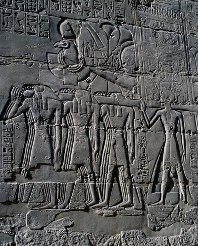 Ramsés II delante de la barca sagrada, relieve, paredes interiores de la Gran Sala Hipóstila, complejo de templos de Karnak (Lista del Patrimonio Mundial de la Unesco de Egyptian 19th Dynasty