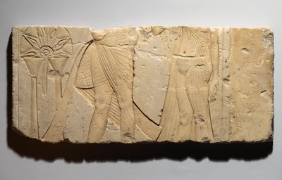 Relieve que representa una escena de ofrenda, de Tell el-Amarna, Nuevo Reino, c.1353-1336 a.C. de Egyptian 19th Dynasty