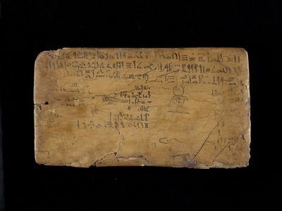 Tabla de escritura con líneas del Himno a la Inundación del Nilo de Egyptian 19th Dynasty