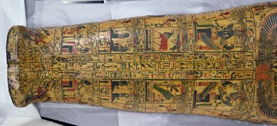 (detalle) de la tapa de la momia de Nesyamun, posiblemente encontrado en Deir El-Bahri, Nuevo Reino, c.1100 a.C. (madera pintada) de Egyptian 20th Dynasty