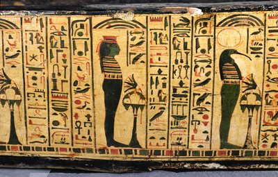 Detalle de la base del ataúd exterior de la momia de Nesyamun, posiblemente encontrado en Deir El-Bahri, Nuevo Reino, c.1100 a.C. de Egyptian 20th Dynasty