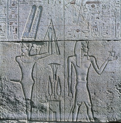 Egipto, Tebas Antigua, Luxor, Karnak, relieve del dios Min y Felipe III Arrideo en el Gran Templo de Amón de Egyptian Egyptian