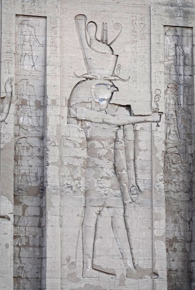 Horus, tocado de Pschent, templo de Horus, Edfu de Egyptian Egyptian