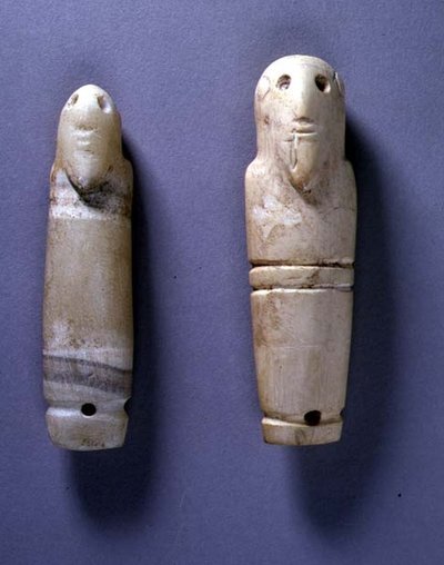 Etiquetas con cabezas masculinas con barba (marfil) de Egyptian Egyptian