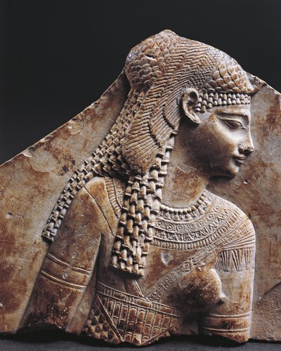 Fragmento de bajorrelieve que representa a Cleopatra de Egyptian Ptolemaic Period