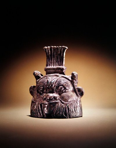 Campana en forma de Bes de Egyptian Ptolemaic Period
