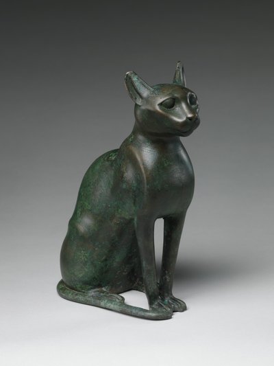 Estatuilla de gato destinada a contener un gato momificado, 332-30 a.C. de Egyptian Ptolemaic Period