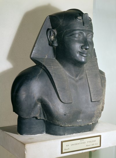 Fragmento de una estatua de estilo egipcio de Ptolomeo I, 305-283 a.C. de Egyptian Ptolemaic Period