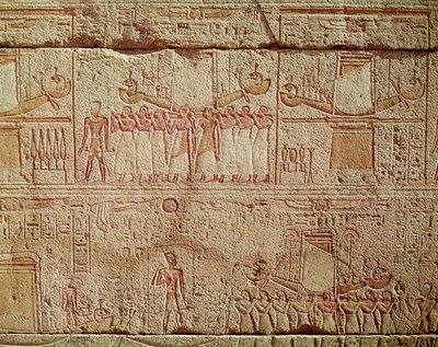 Relieve que representa barcos sagrados llevados por sacerdotes en procesión, del Santuario de Felipe Arrideo (323-317 a.C.) Dinastía Macedónica de Egyptian Ptolemaic Period
