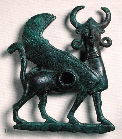 Bocado de caballo en forma de toro alado con cabeza humana, de Luristán, Irán de Elamite