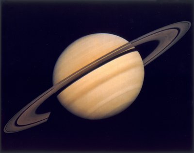 Saturno y sus anillos, fotografiados por Voyager 1 de Nicolas d