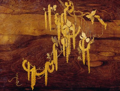 Incrustado con motivo vegetal, detalle de mesas anidadas estilo Art Nouveau, ca 1900, por Emile Galle, Francia, siglo XX de Emile Galle