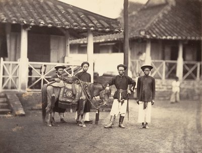 Rico anamita montando a caballo, Cochinchina, 1866 de Emile Gsell