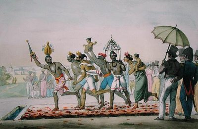 Festival de caminar sobre el fuego, India, de 