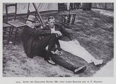1914, Después de la Challenge Round, el Sr. (ahora Lord) Balfour y A F Wilding (foto b/n) de English Photographer
