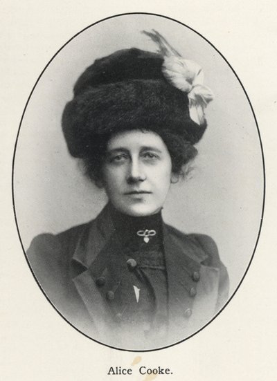 Alice Cooke (foto en blanco y negro) de English Photographer