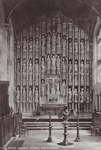 Capilla del All Souls College, El Retablo de English Photographer