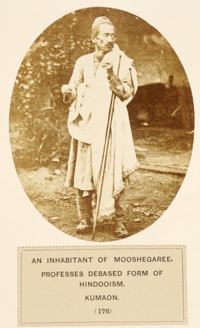 Un habitante de Mooshegaree, profesa una forma degradada de Hinduismo, Kumaon, de The People of India, por J. Forbes Watson, publicado en 1868 de English Photographer
