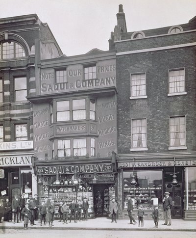 Bishopsgate, de Historic London Buildings por Alfred y John Bool (f.1850-1900) y Henry Dixon (1820-92) de English Photographer