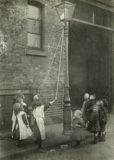 Pobreza infantil, Londres de English Photographer