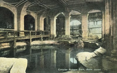 Termas romanas circulares, Bath (foto en color) de English Photographer