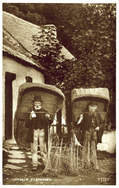Pescadores con coracle de English Photographer