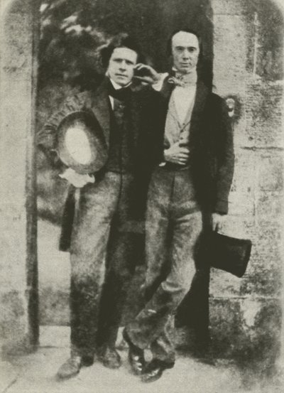 David Octavius Hill (izquierda) y W B Johnstone, director de la Galería Nacional Escocesa de English Photographer