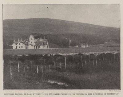 Dougrie Lodge, Arran, donde sus majestades fueron recibidos por la duquesa de Hamilton de English Photographer