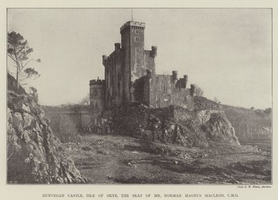 Castillo de Dunvegan, Isla de Skye, la residencia del Sr. Norman Magnus Macleod, CMG de English Photographer