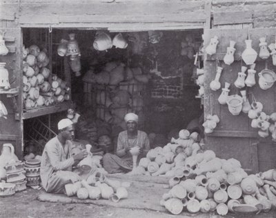 Egipto: Árabes vendiendo Gullehs, Enfriadores de Agua de English Photographer