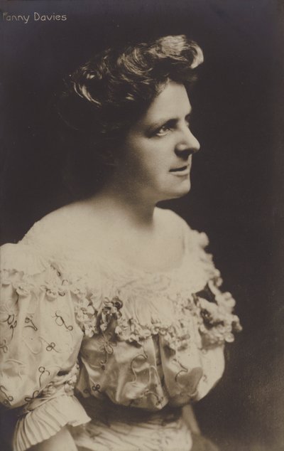 Fanny Davies, pianista británica de English Photographer