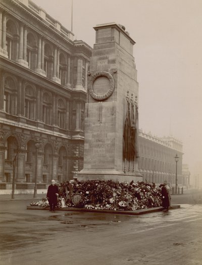 Vista general del Cenotafio en Whitehall de English Photographer