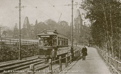 Vista general del ferrocarril eléctrico en Alexandra Palace de English Photographer