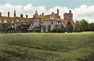 Girton College de English Photographer