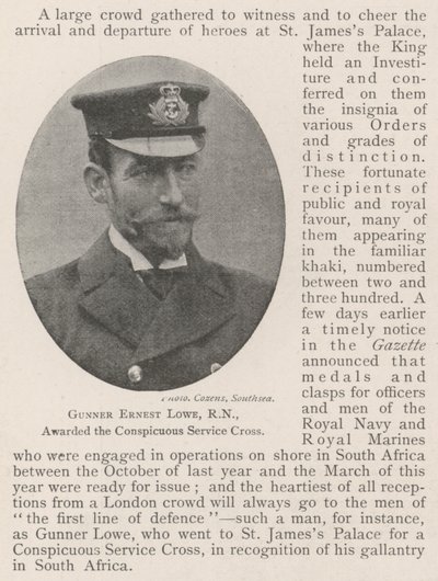 Artillero Ernest Lowe, RN, galardonado con la Cruz de Servicio Conspicuo de English Photographer
