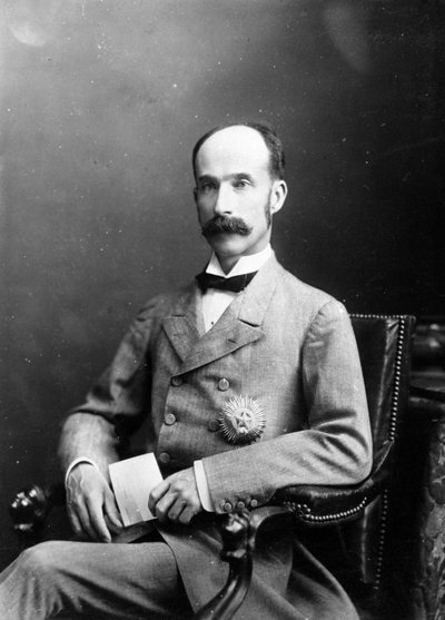 Henry Petty-Fitzmaurice, 5º Marqués de Lansdowne (1845-1927), c.1880s de English Photographer