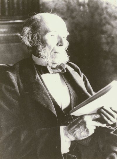 Herbert Spencer, retrato, leyendo de English Photographer