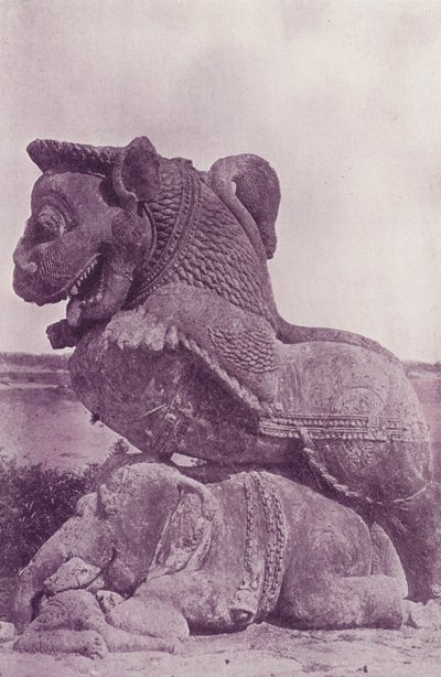 León hindú aplastando elefante budista, Kanarak de English Photographer