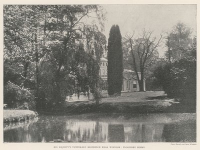 La residencia temporal de Su Majestad cerca de Windsor, Frogmore House de English Photographer