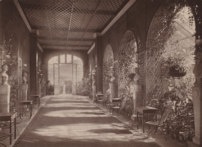 Holland House, Londres: Conservatorio principal desde Ball Room (fotografía en B/N) de English Photographer