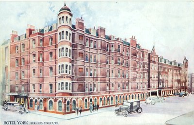 Hotel York, Berners Street, W1 de English Photographer