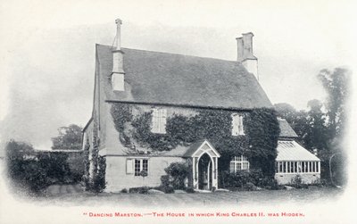Casa en el pueblo de Long Marston, Gloucestershire, donde el rey Carlos II se escondió después de su escape tras la derrota de su ejército en la Batalla de Worcester de English Photographer