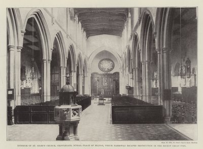 Interior de la Iglesia de St. Giles, Cripplegate, Lugar de Entierro de Milton, que escapó por poco de la Destrucción en el Reciente Gran Incendio de English Photographer