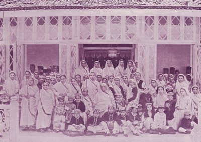 Ceremonia de Investidura Navjoti en la Casa de Sir Dinshaw Petit, Baronet de English Photographer