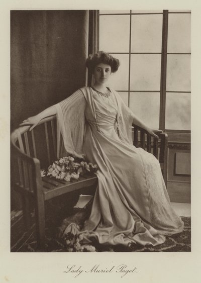 Lady Muriel Paget (foto b/n) de English Photographer