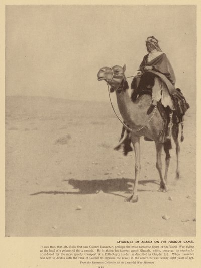 Lawrence de Arabia en este famoso camello (foto b/n) de English Photographer