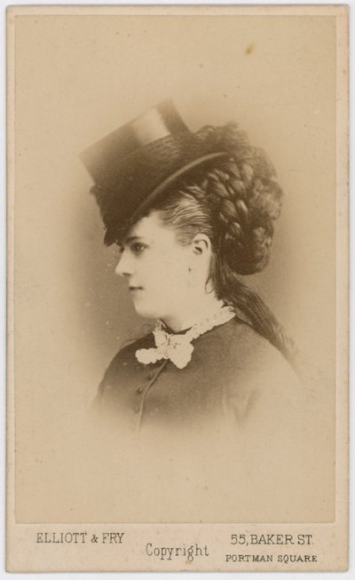 Mabel Grey de English Photographer